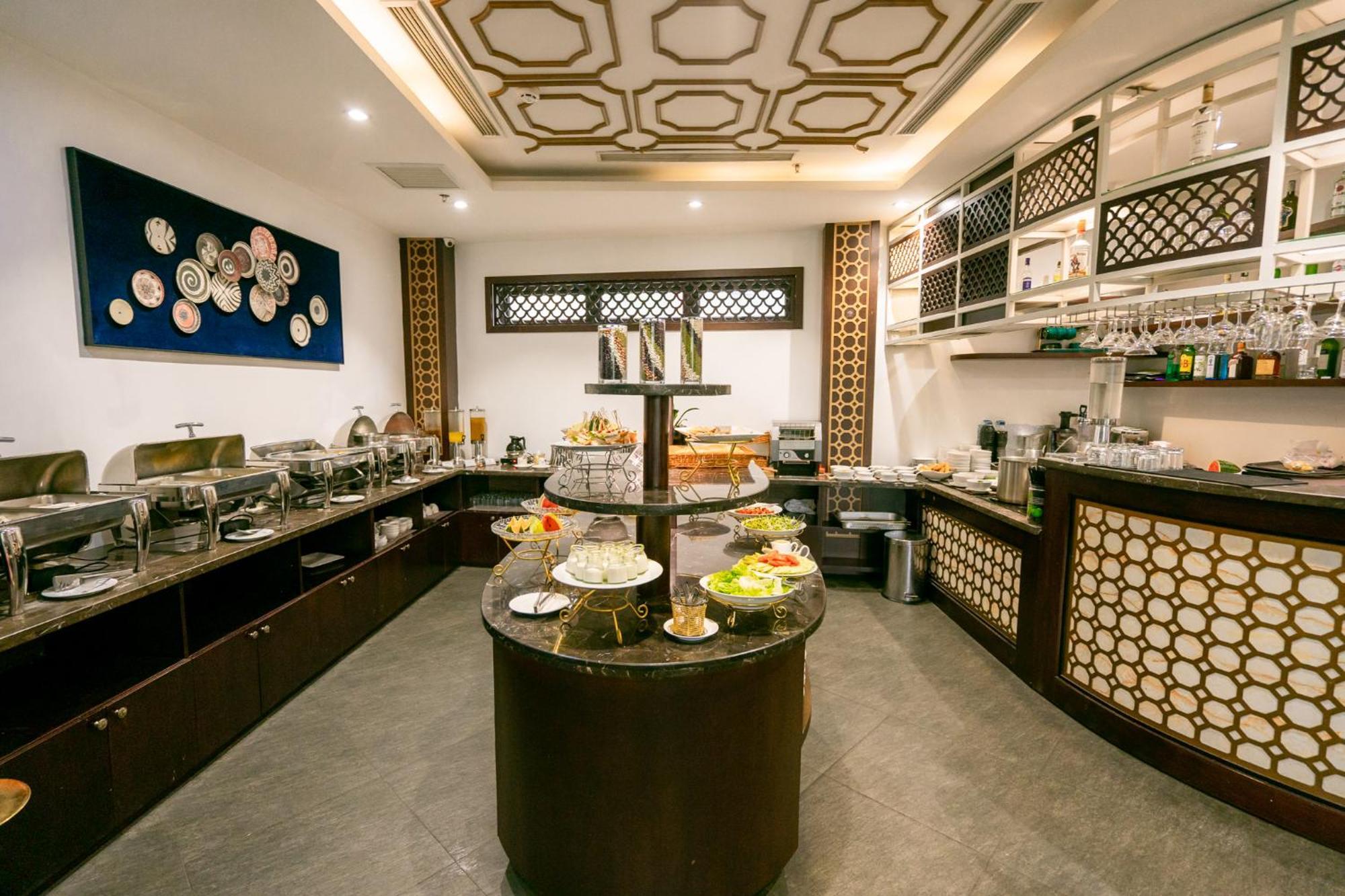 22Land Residence Hotel & Spa Hanoi Exteriör bild